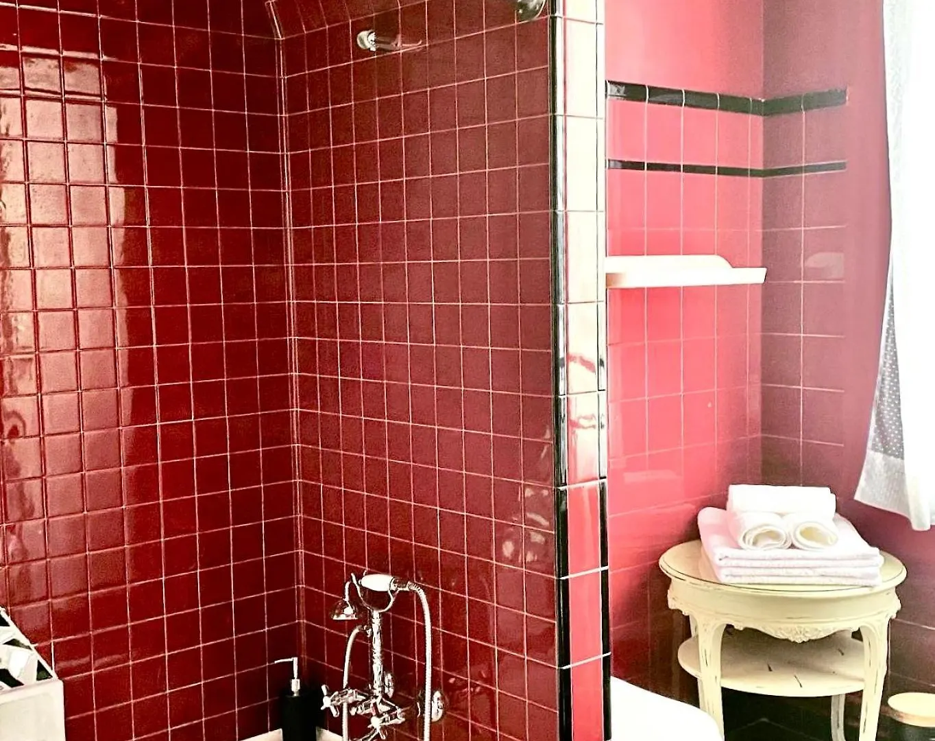 Carmen Guillemot Hotel Alcanar Guest house