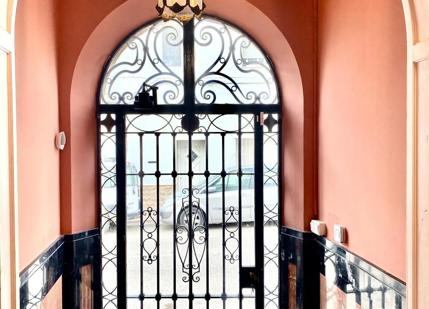 Carmen Guillemot Hotel Alcanar