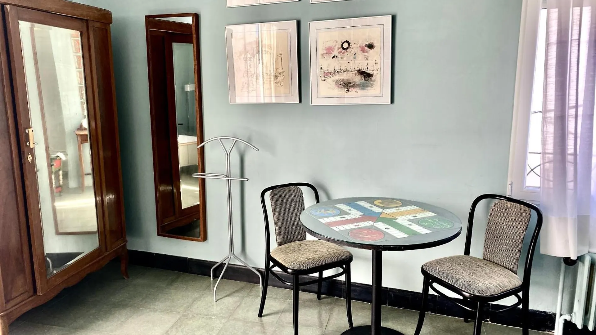 Carmen Guillemot Hotel Alcanar Guest house